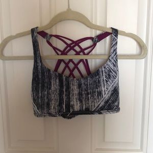 Lululemon free to be wild sports bra